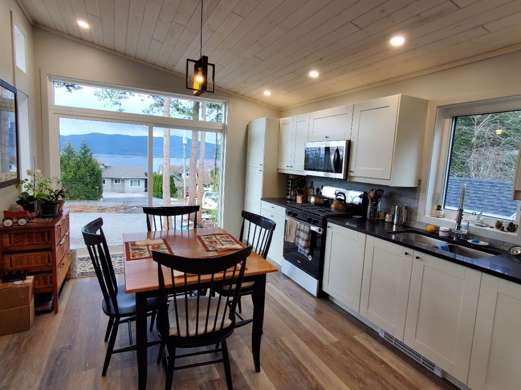 Pocket House build in Alberta