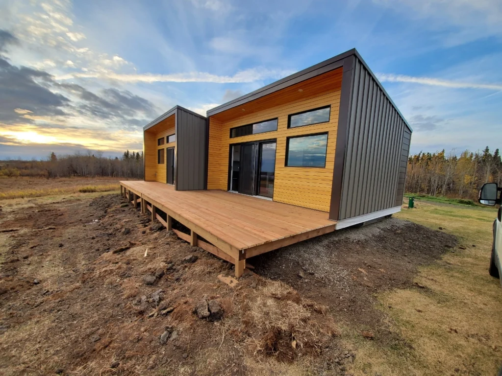 Accessory building with wooden deck